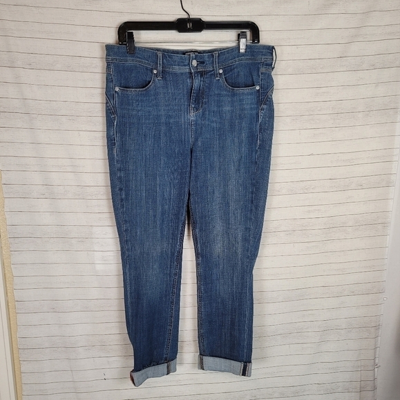 NYDJ CURVES 360 W BOOST ROLLED ANKLE JEANS IN JACKSON MEDIUM BLUE WASH, SZ 10 - Picture 1 of 14